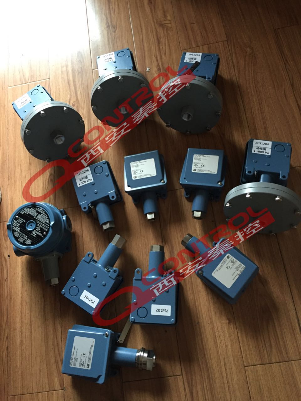 UE山东 H100-610 H100-189 H100-612 H100-616高压泵启停压力控制器 原装进口